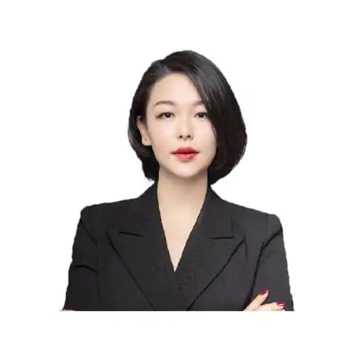 Nuestros profesionales 8 SOPHIA ZOU